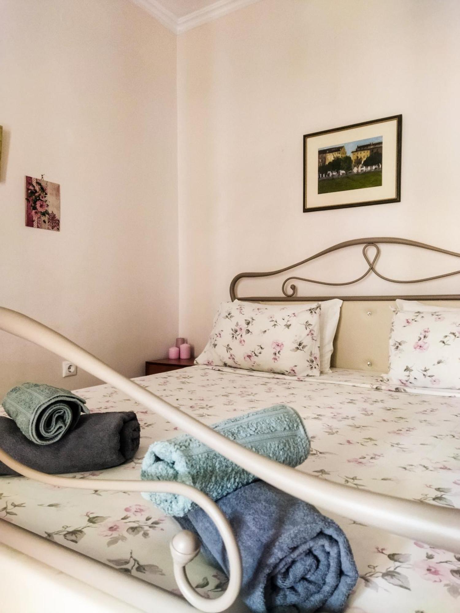 Alexandra'S Apartment コルフ島 エクステリア 写真